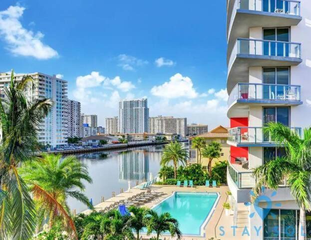 Upper Studio With Balcony,Pool And Gym, Near Beach 哈兰代尔海滩 外观 照片